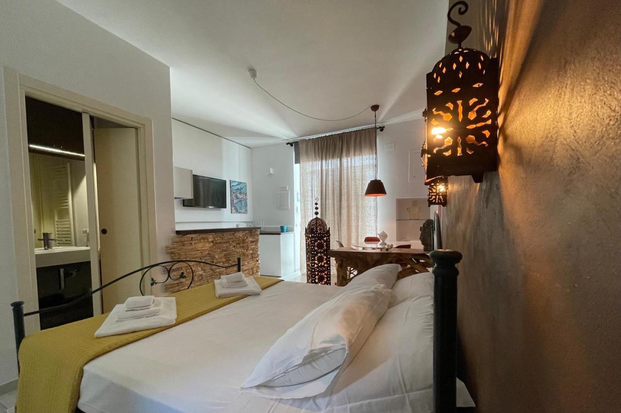 Palazzo Cesare - Monopoli Appartement Buitenkant foto